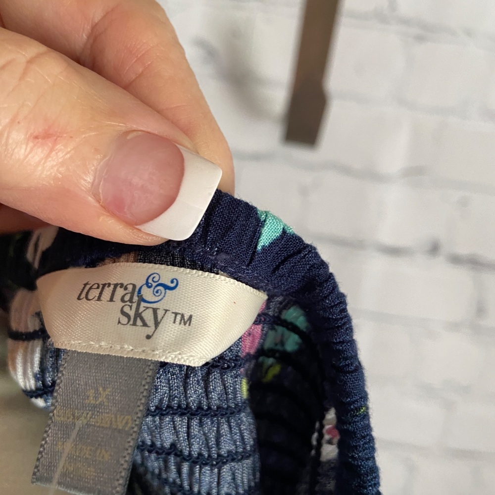 LADIES  WOMEN'S  Plus size 1X 16W/18W blue floral blouse top - Picture 7 of 7